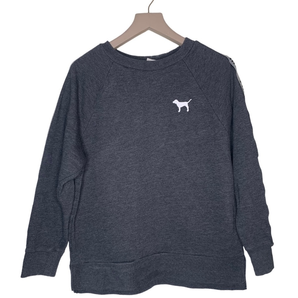 Woman’s (XS) PINK Victoria’s Secret multiple designs longsleeve gray sweatshirt.